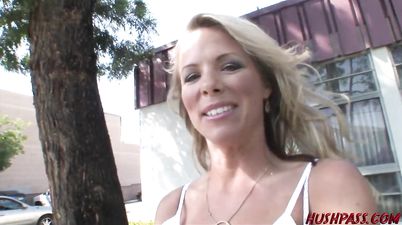 Hot MILF Kayla Shows Shy Danny A Thing Or Two - Kayla Synz