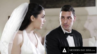 Hot Bride Cheats During Anal Sex Lust - European