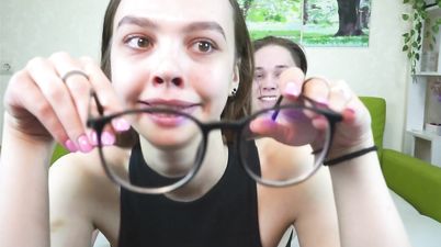 18yo Teen Camgirl - Brunette enjoys amateur couple hardcore on webcam