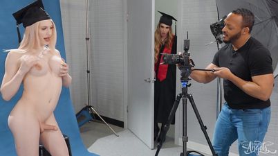 Shemale Graduated And Penetrated