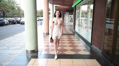 Eve Sweet public nudity