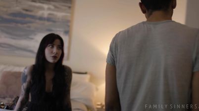 Family Sinners - Family Favors 3 Scene 4 1 - Goth Charlotte