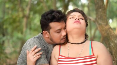 Student Teacher Uncut - Bbw Indian babe outdoors