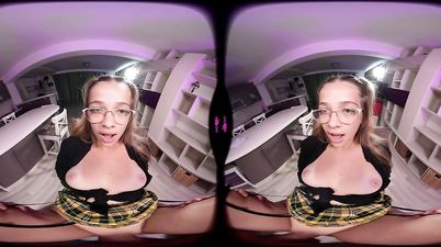 Lustful girl in glasses smutty sex video
