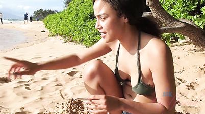 Amateur Girlfriend With Natural Tits Maya Bijou Outdoors On The Beach